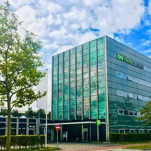 Ibis Styles Amsterdam Airport סכיפהול